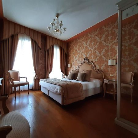 Murano Palace Bed & Breakfast Venice Exterior photo